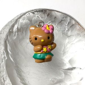 🖤’99 Hawaiian Hello kitty pendant